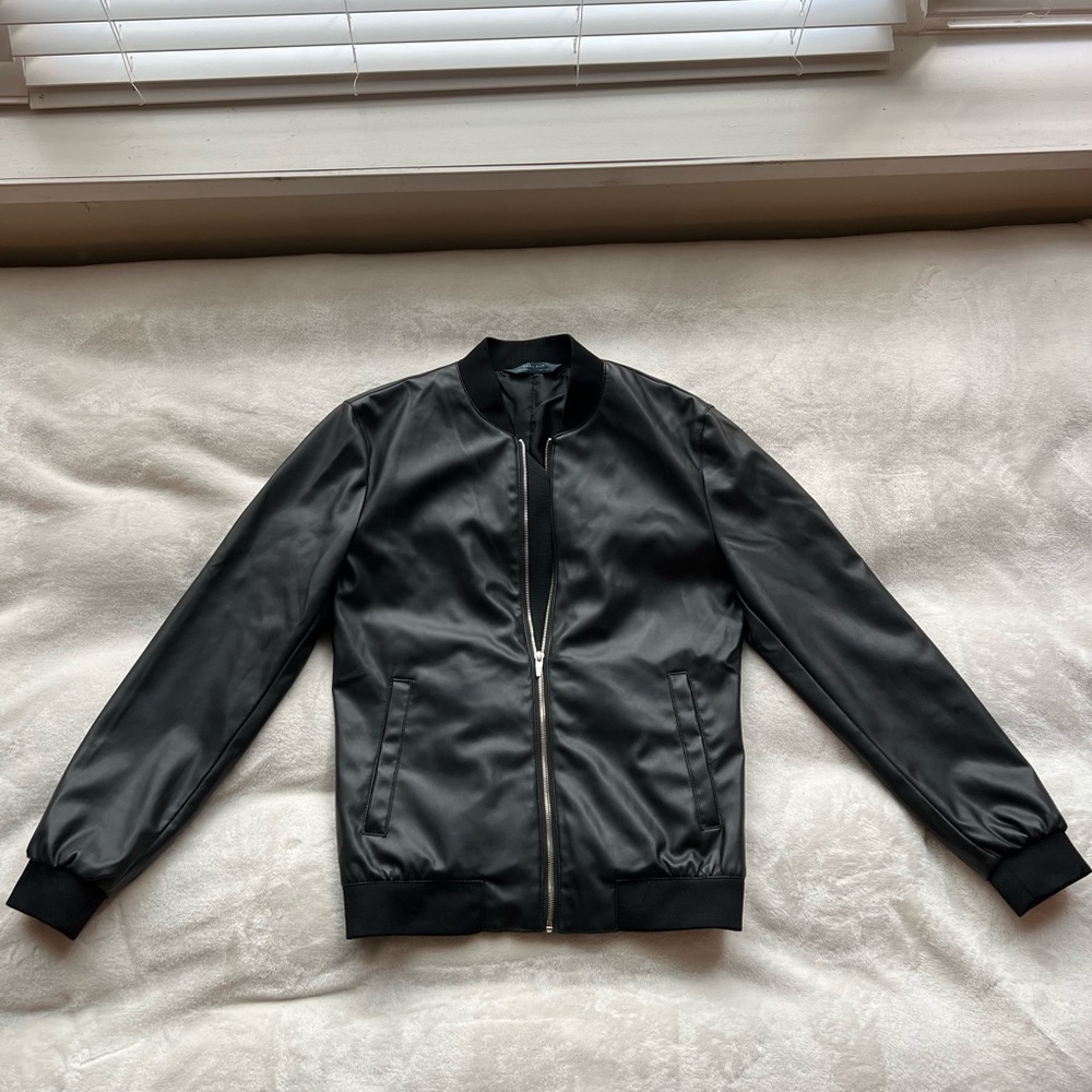 Zara Mens leather bomber jacket